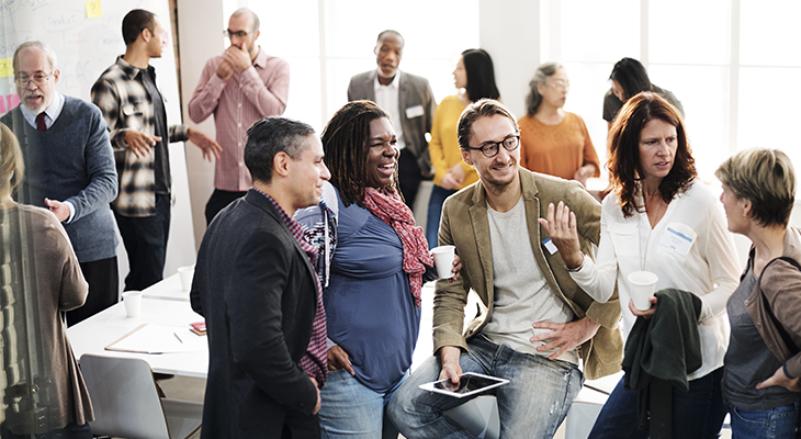 How to Create Meaningful Content | Content Strategy | People talking | Everlytic